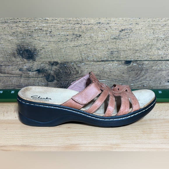 Clarks bendablles Women's Brown Strappy Sandals 8.5 xw - Picture 1 of 10